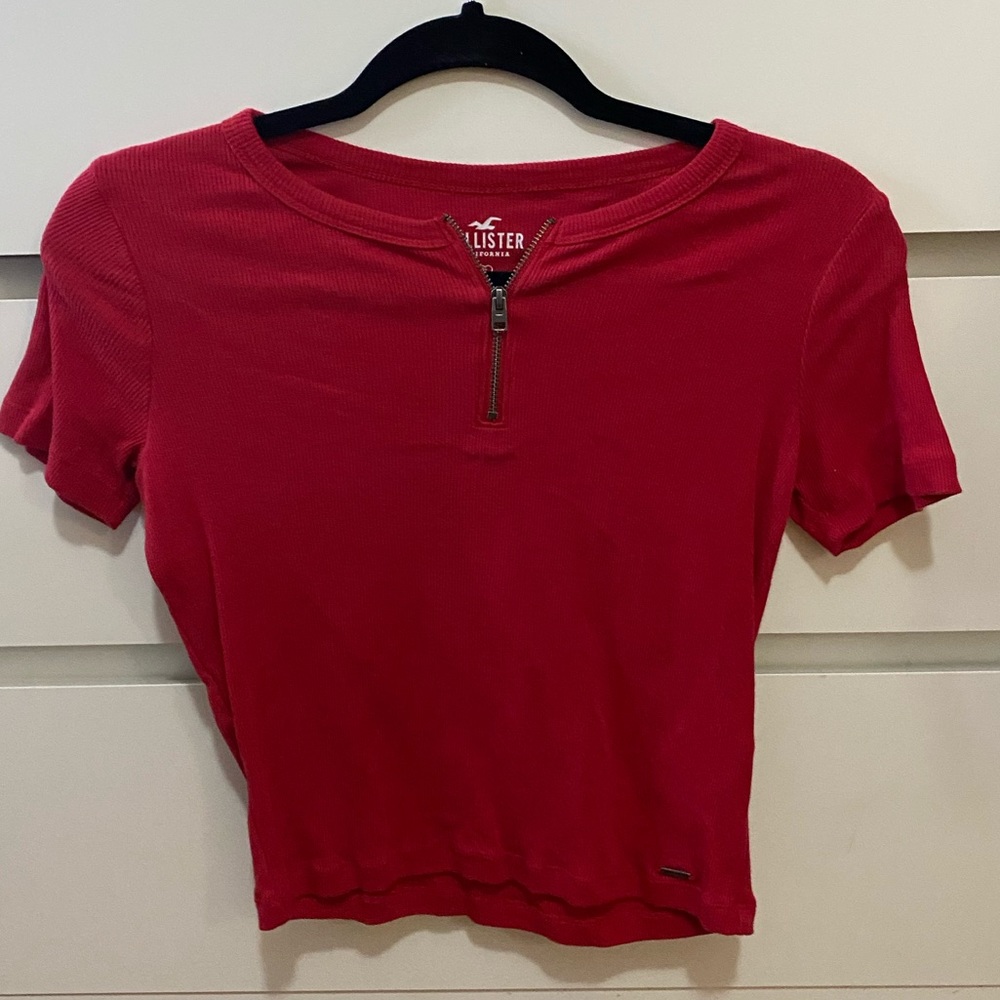 hollister ribbed crop top
